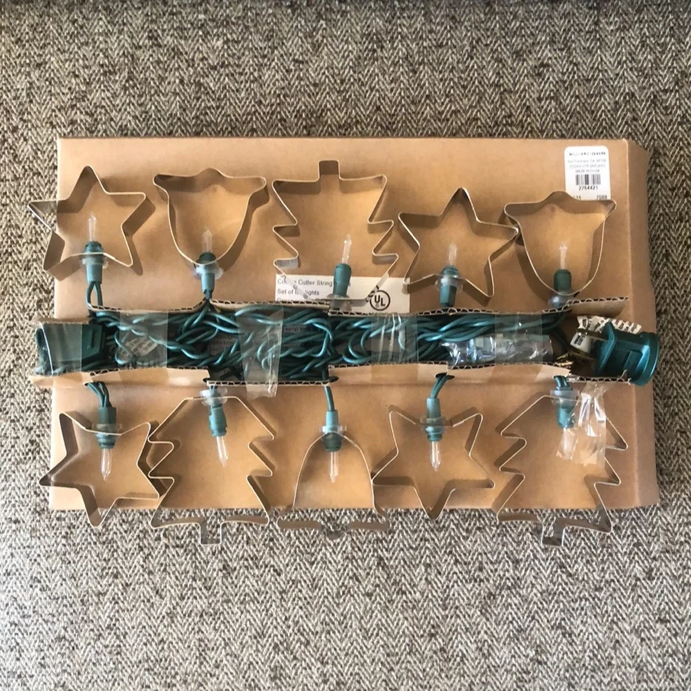 NEW HTF Williams Sonoma Cookie Cutter Garland Christmas Tree Lights